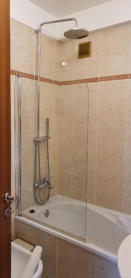Casa Do Criativo Bed&Breakfast Almada Eksteriør billede